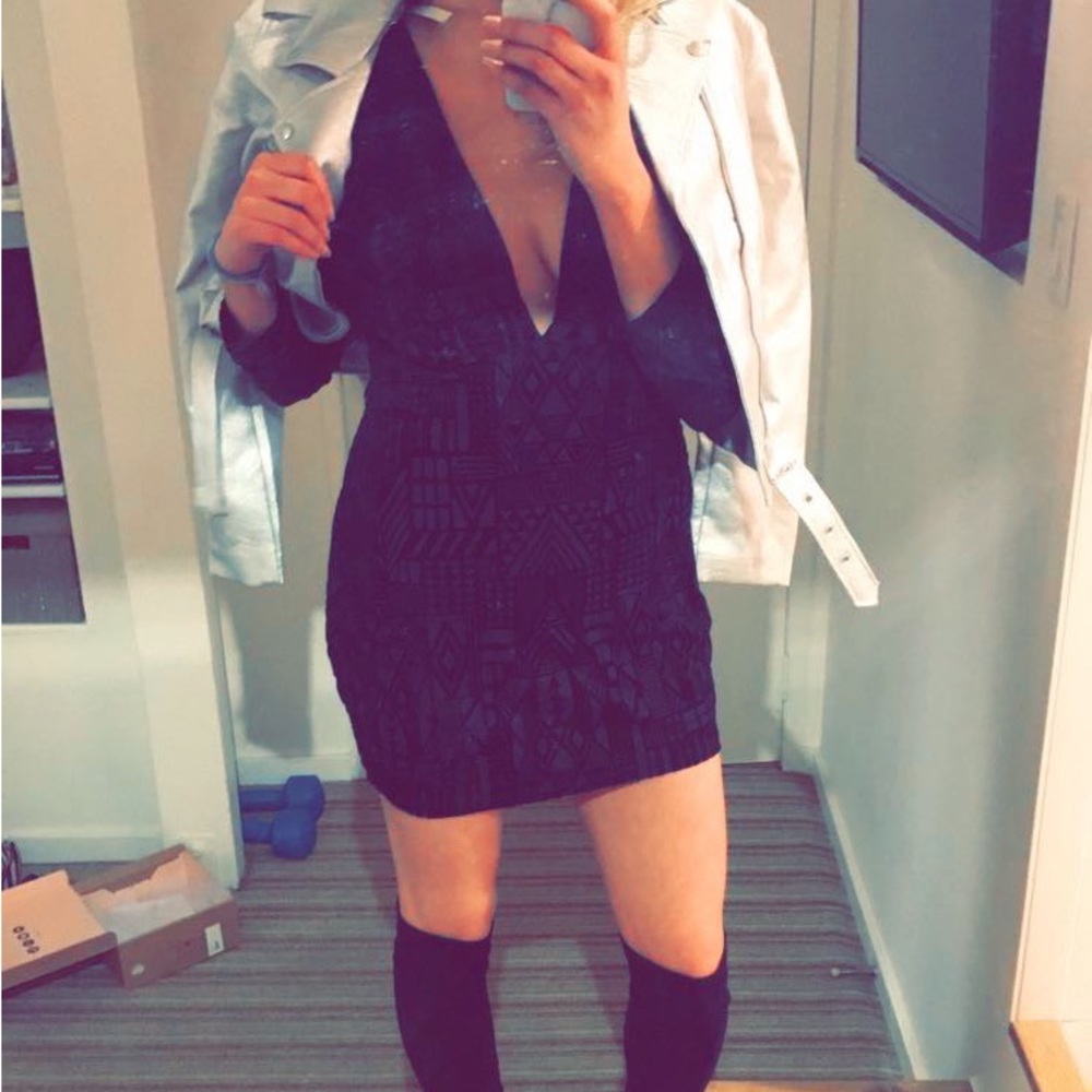 Black Geometric Velvet Mini